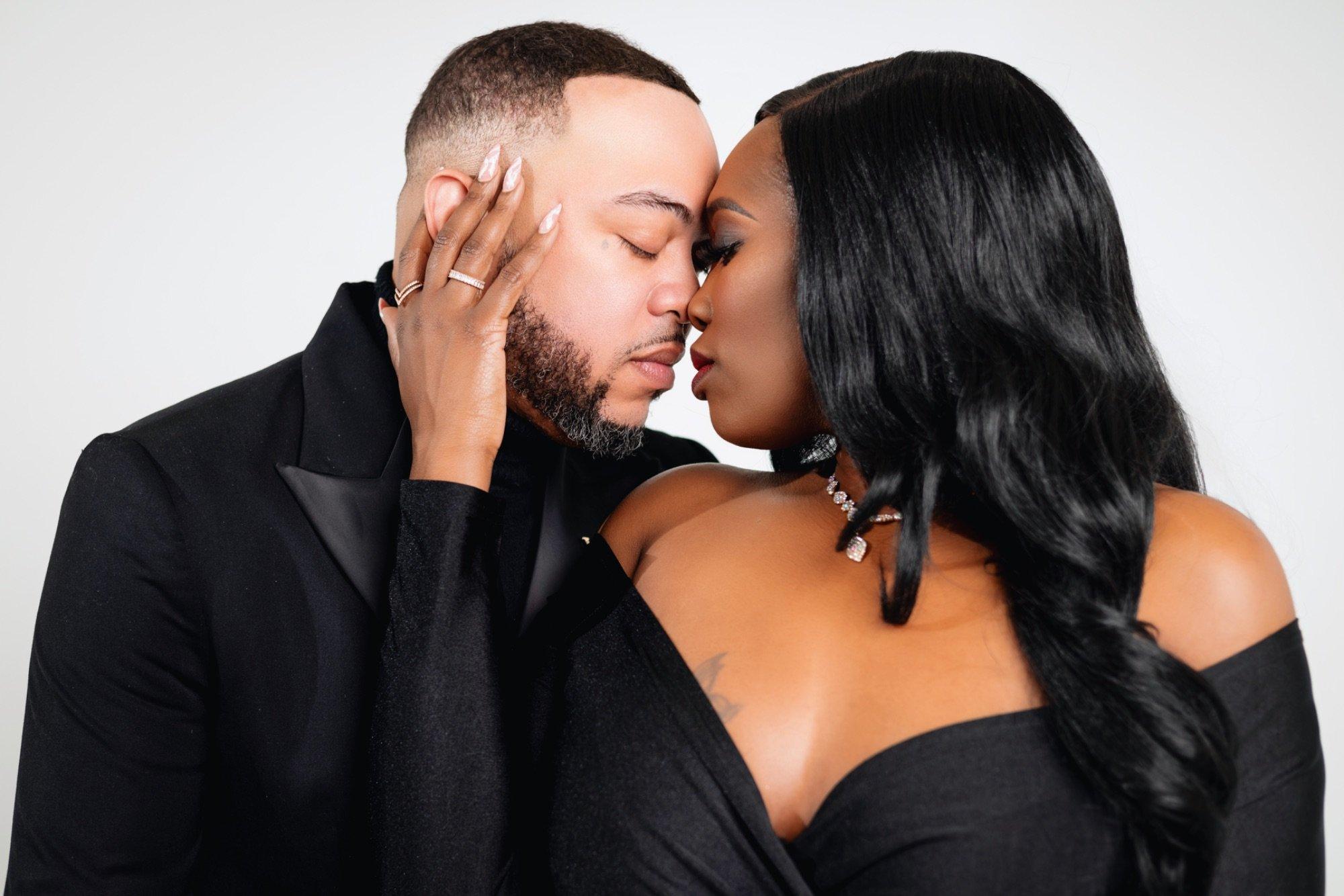 carousel-hero-element image-0