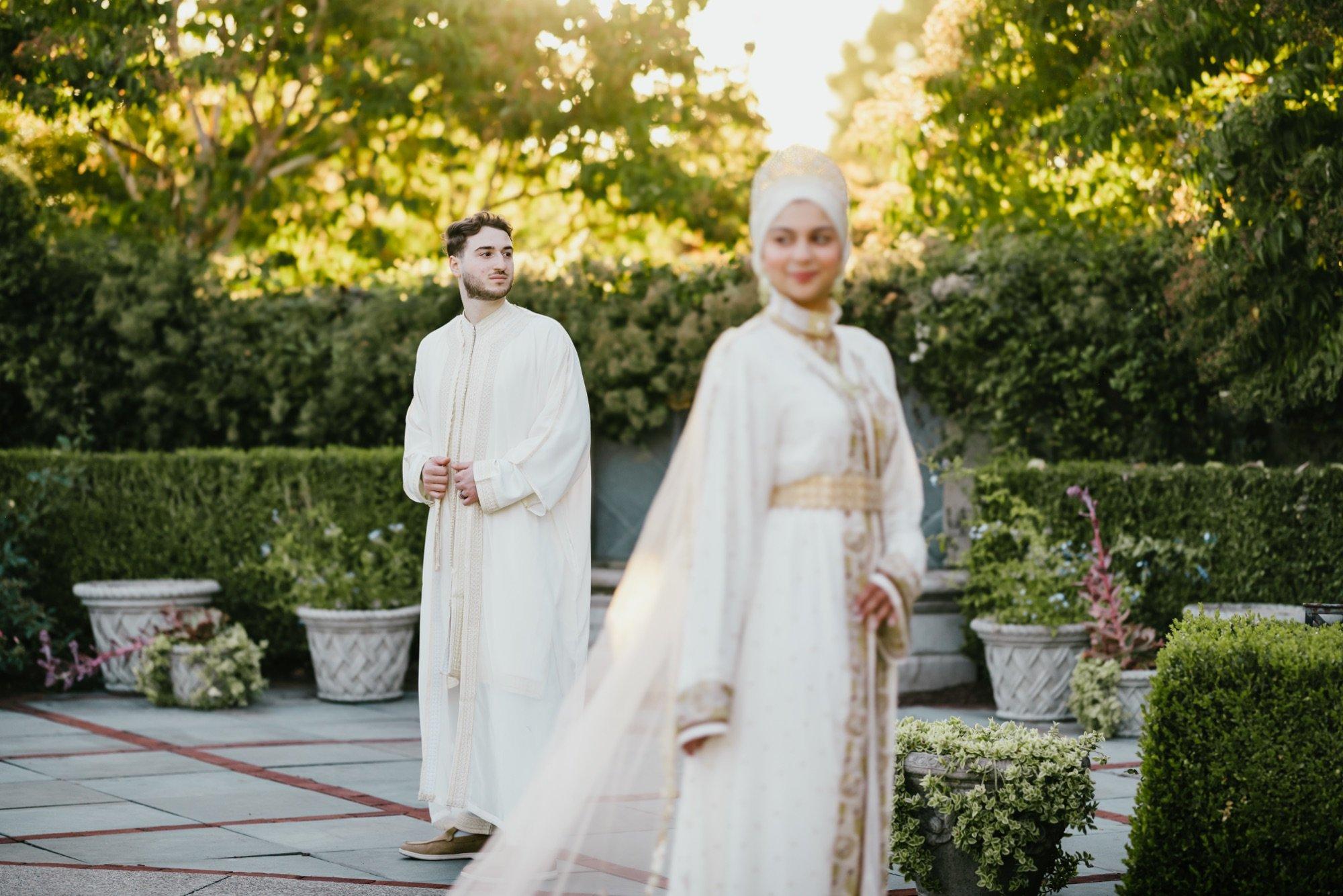 carousel-hero-element image-3